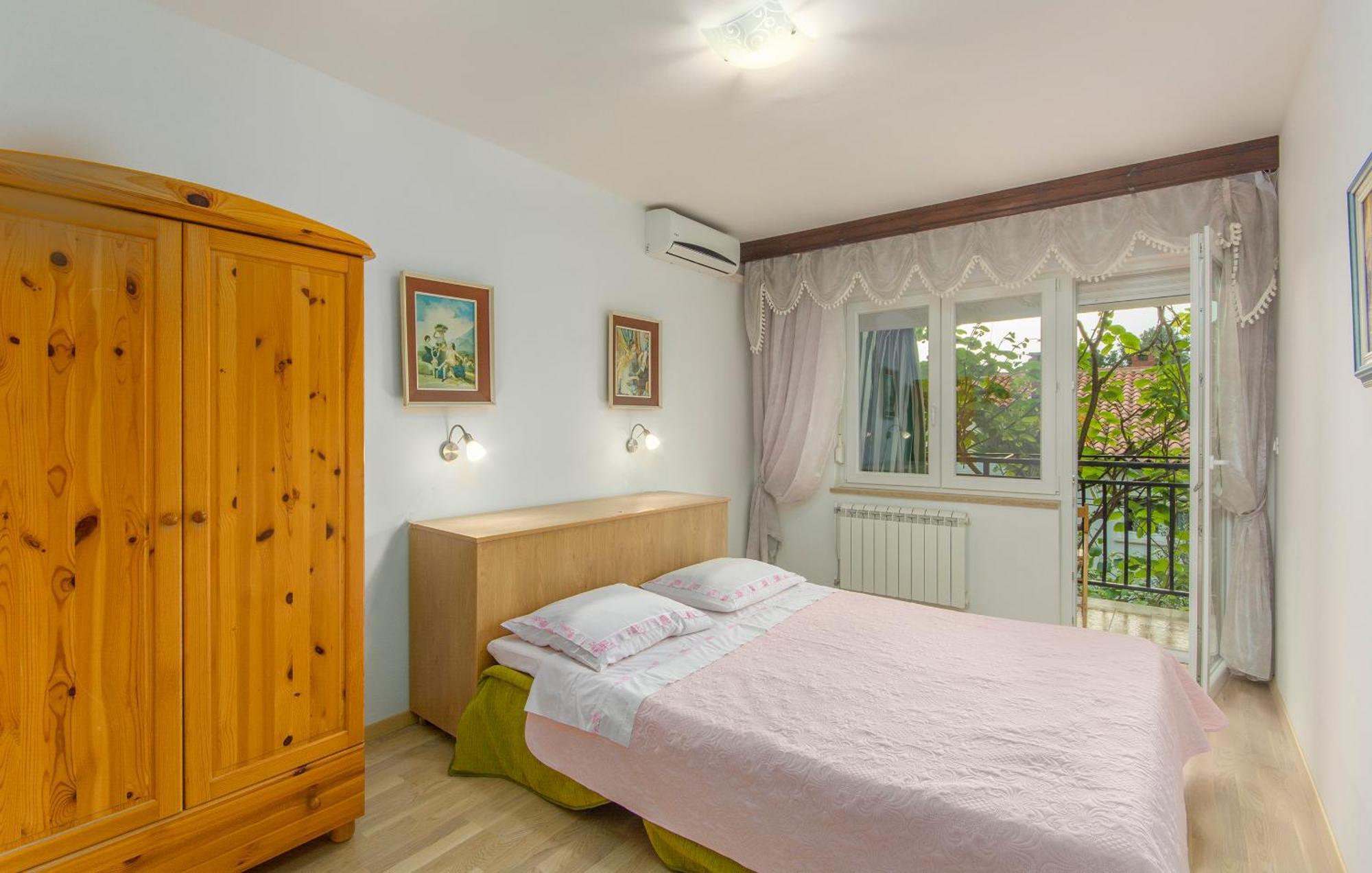 דירות פורץ Aparments Jedro&Karlo מראה חיצוני תמונה